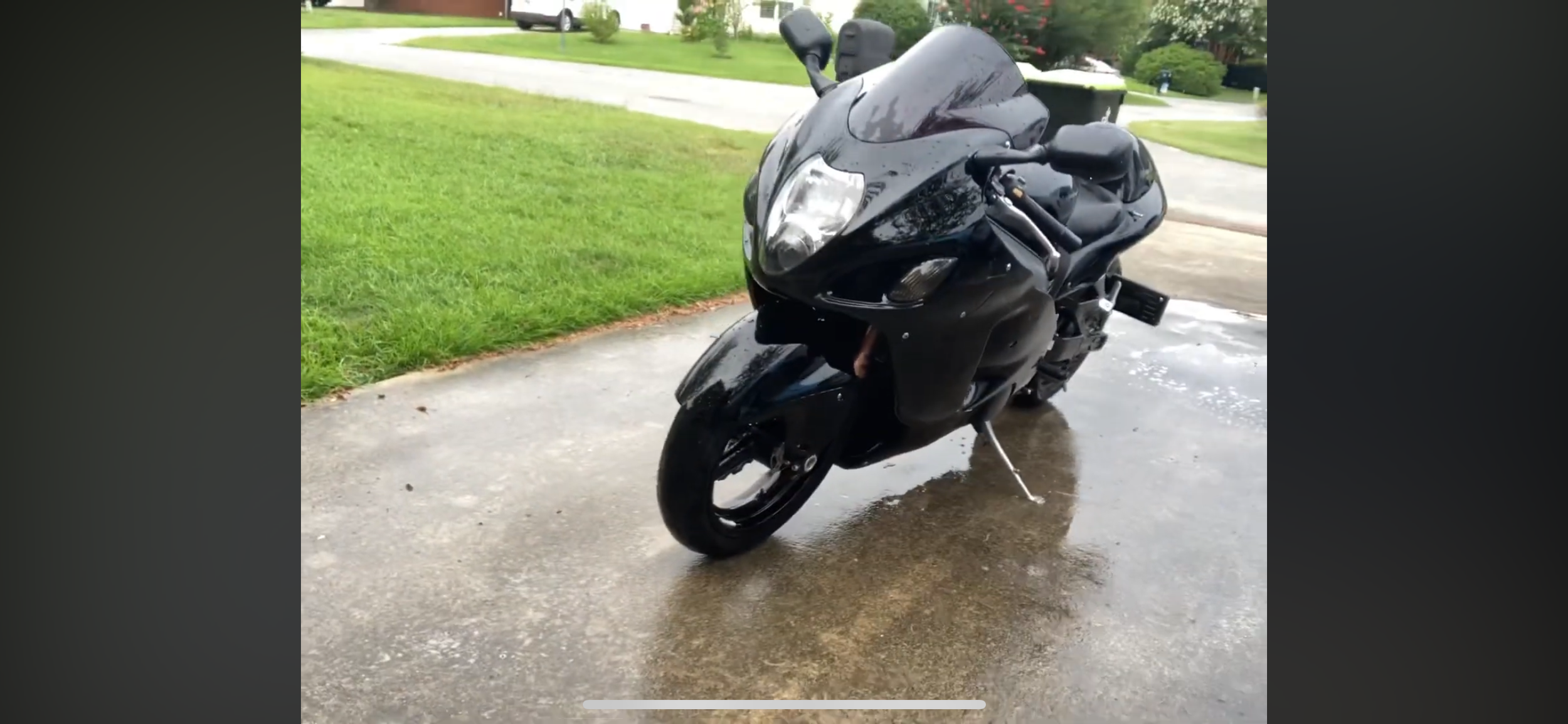 Fairing removal and repainting of a 1st gen Suzuki Hayabusa https://youtu.be/OfRGVzNgfvU