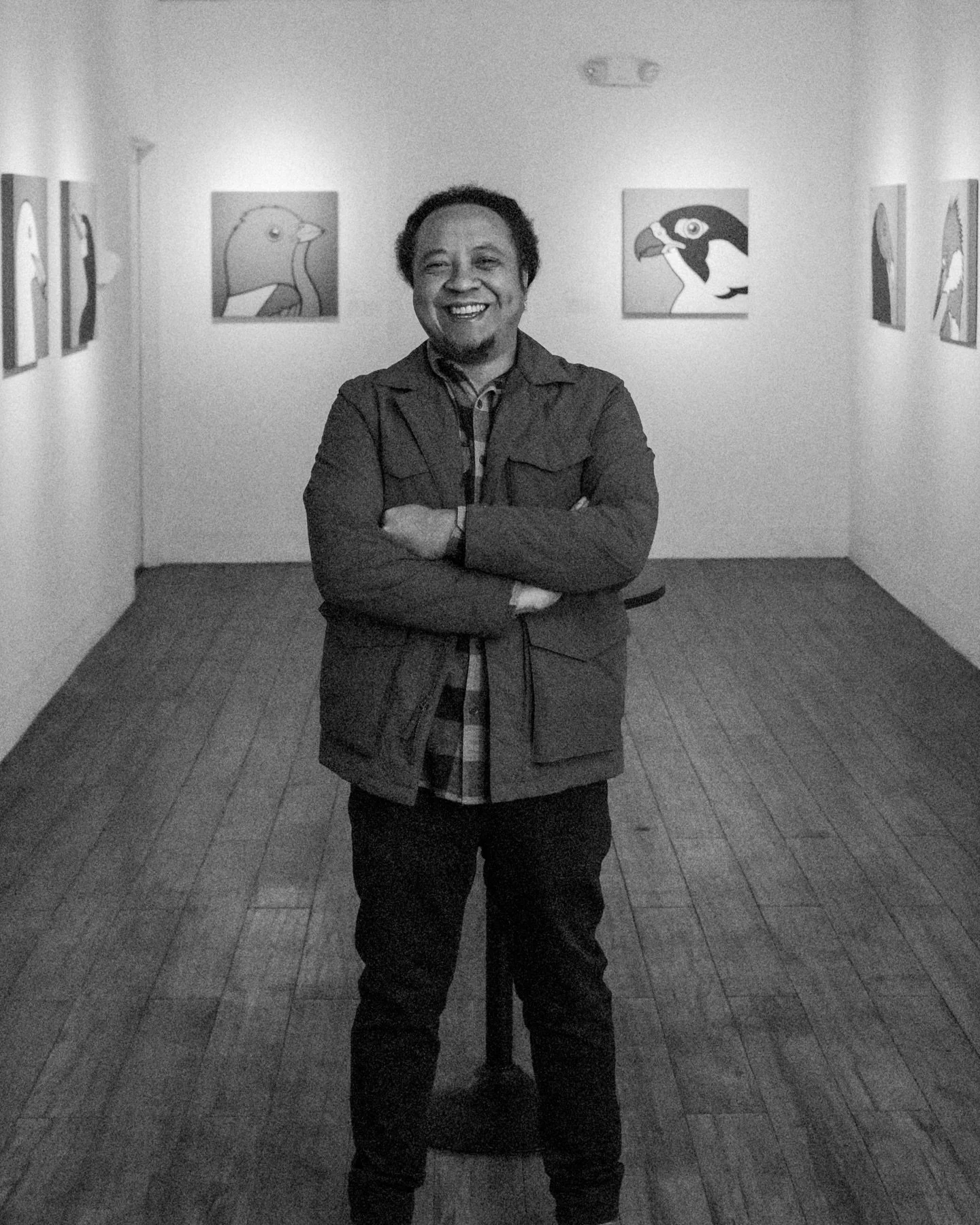 Much love to everyone who joined us for the opening of:

BIRDWATCHING by Iandry Randriamandroso (@iandryrex)

On view until January 23, 2026!

Viewing appointments available via Link in Bio

💫

#33G #BIRDWATCHING #Iandry
