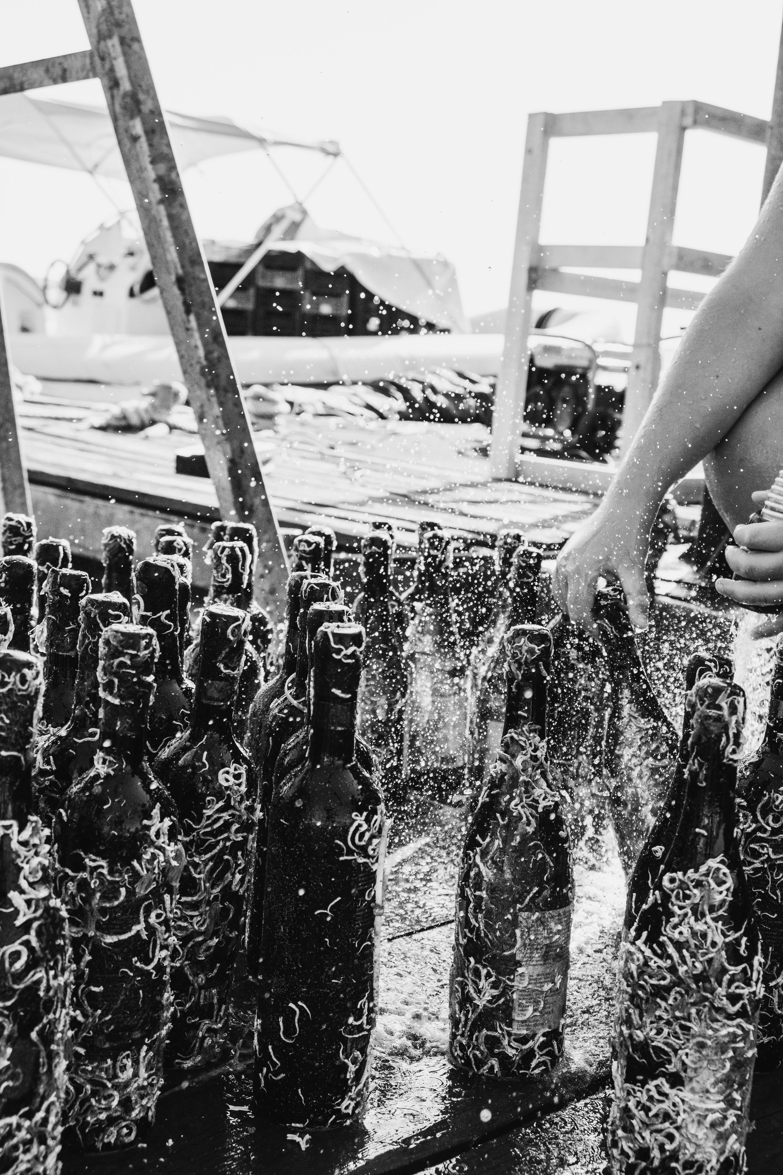 Preparing the wines to be put down in the sea.