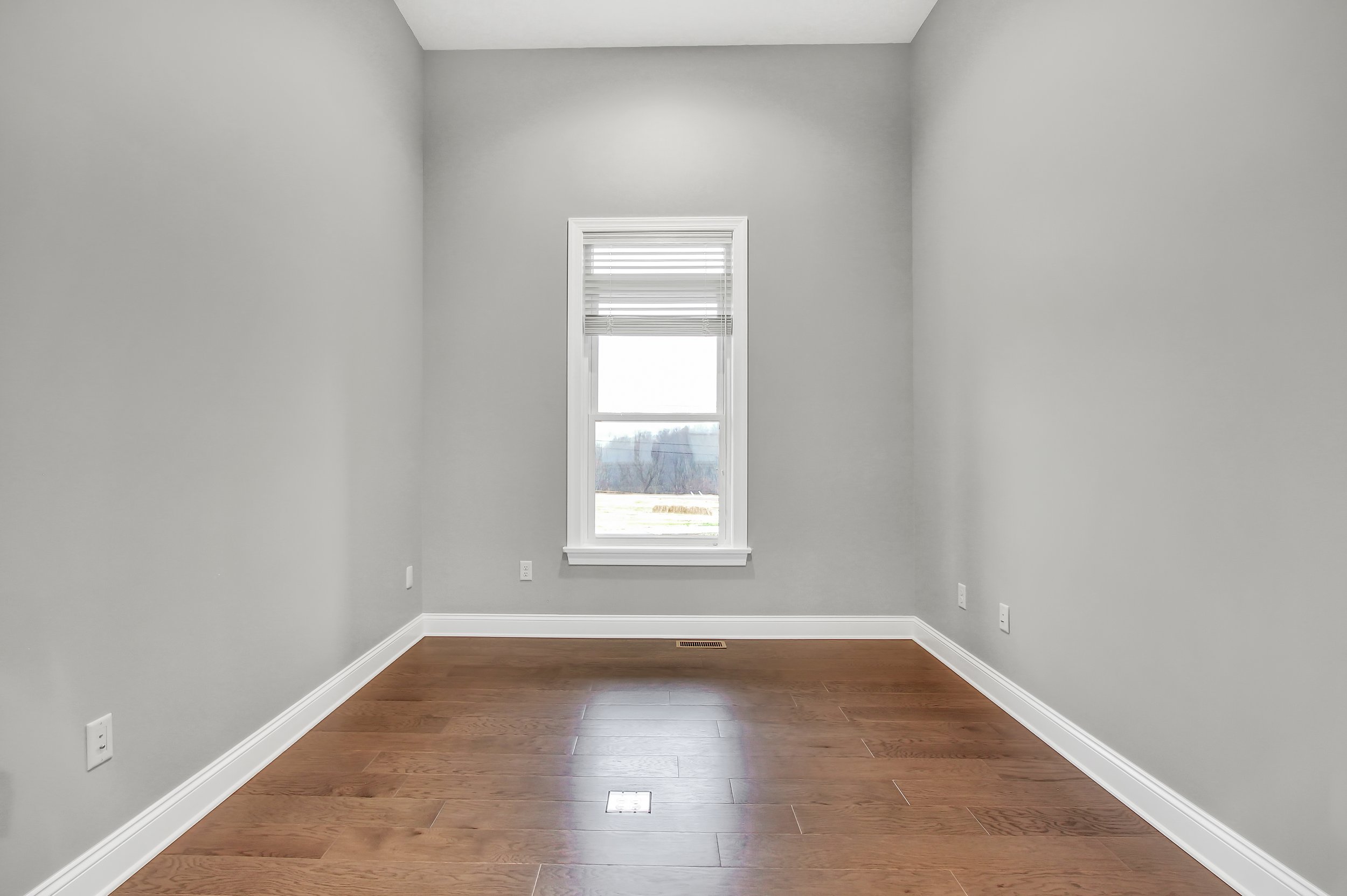 1065 South Pleasant Ave-12-FULL.jpg