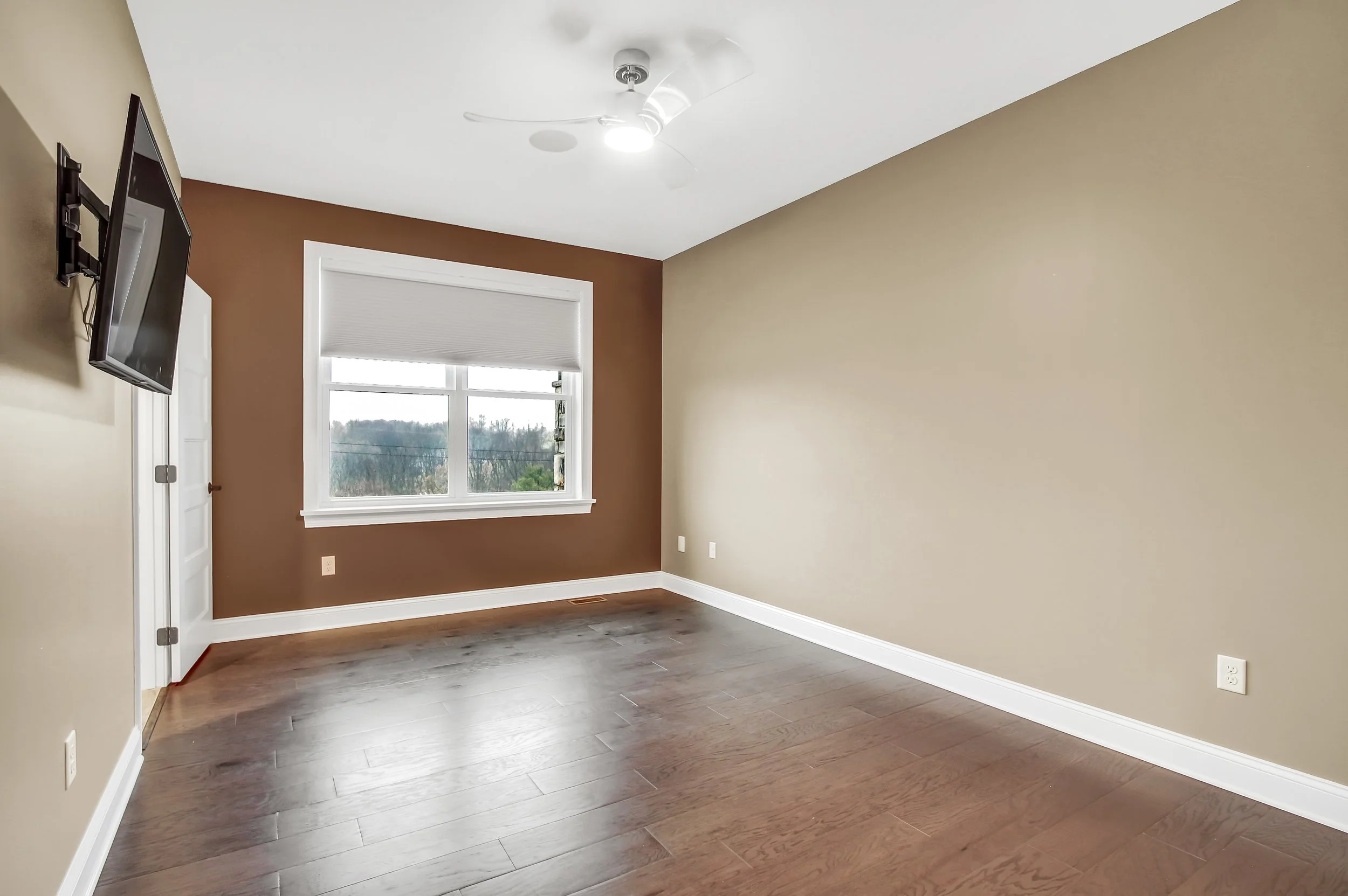 1065 South Pleasant Ave-15-FULL.jpg