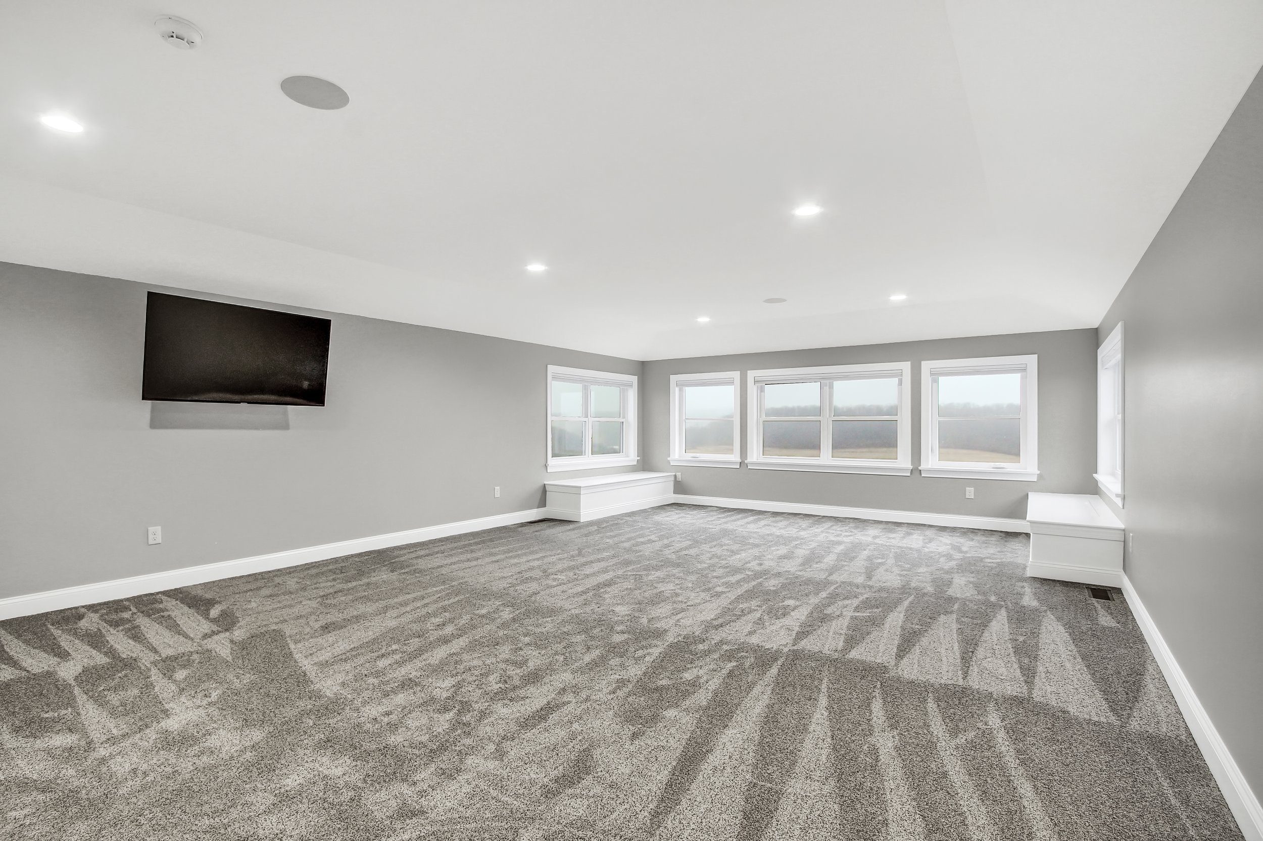 1065 South Pleasant Ave-30-FULL.jpg