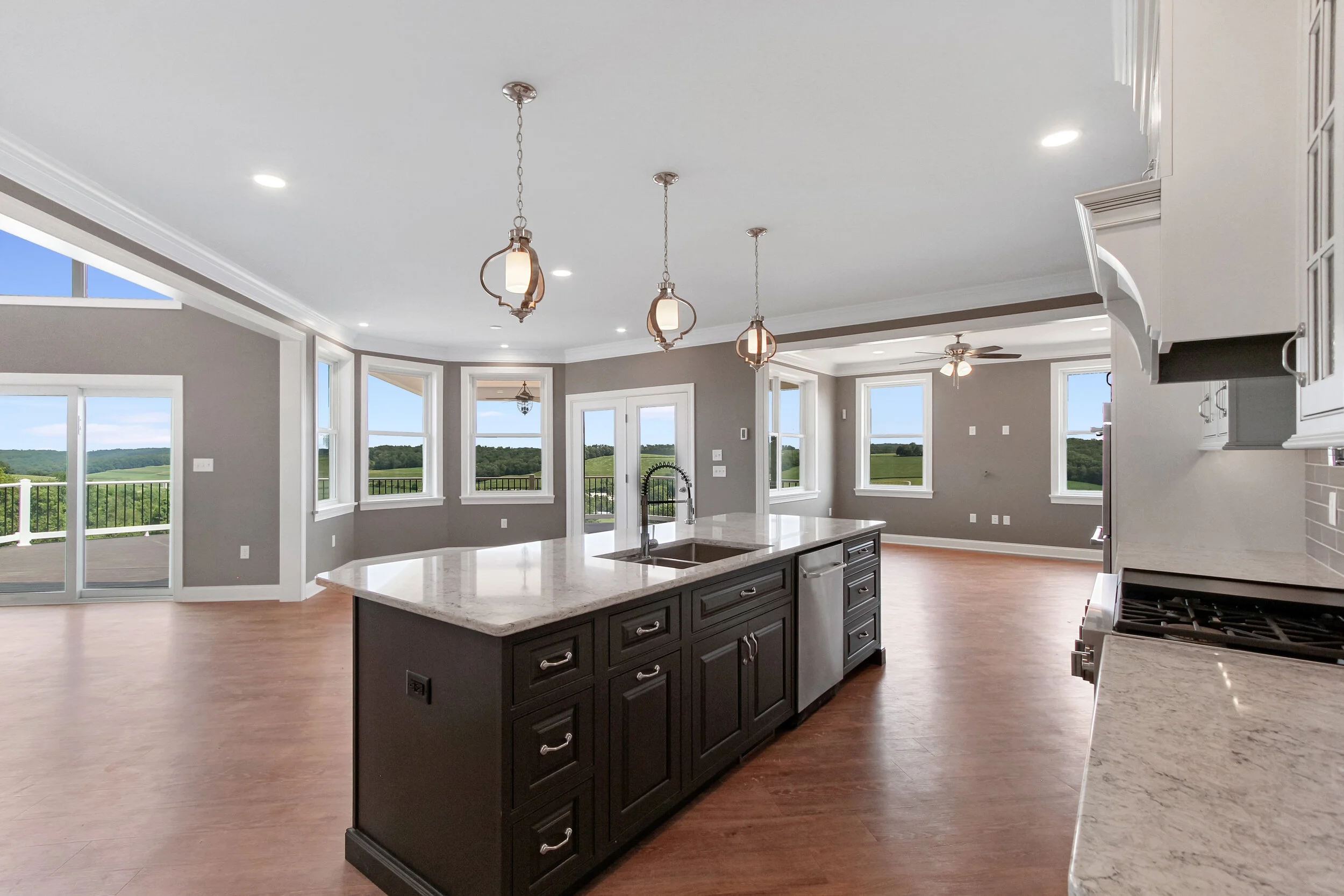 7538 West Road -16.jpg-FULL.JPG