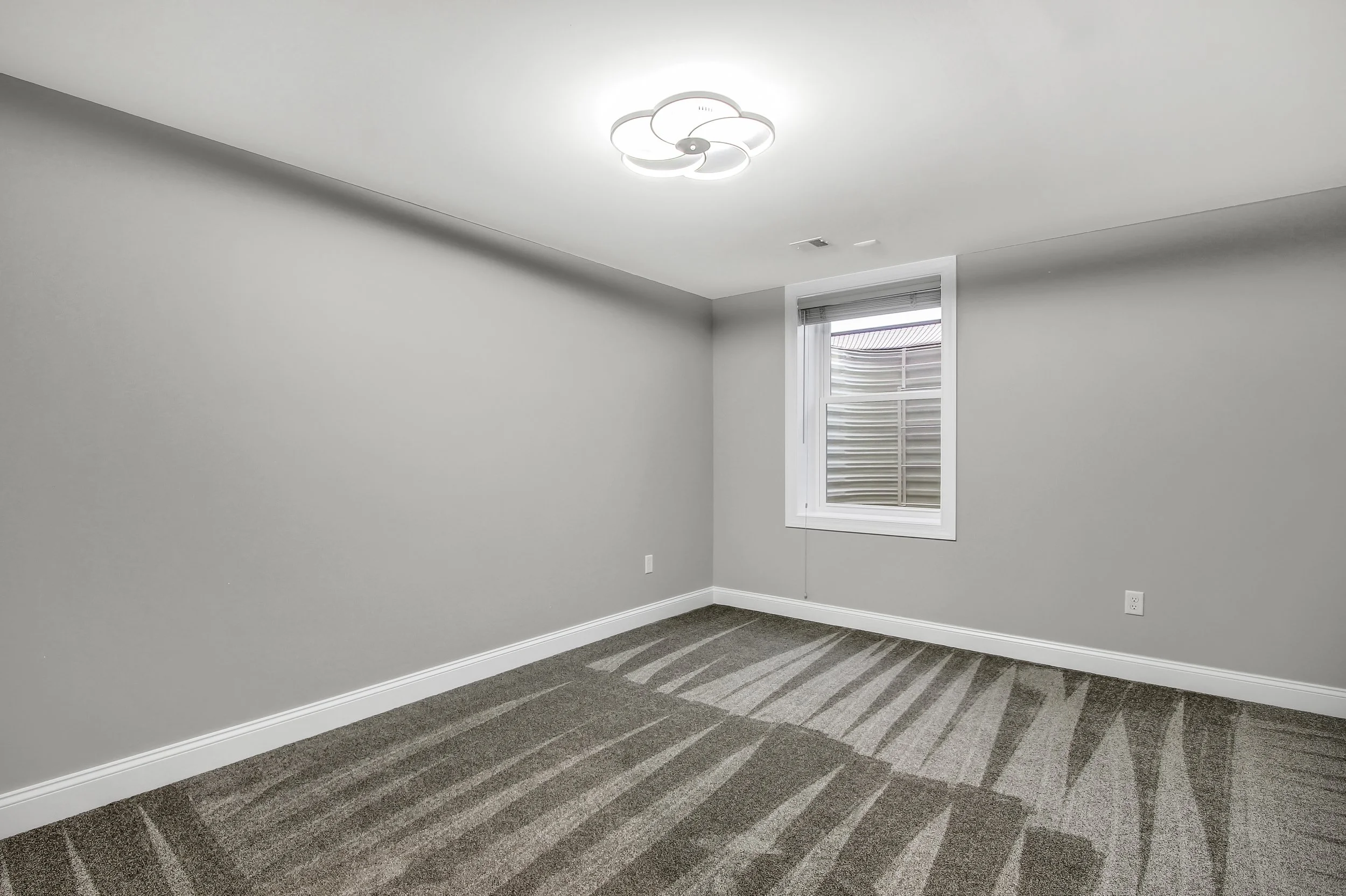 1065 South Pleasant Ave-40-FULL.jpg