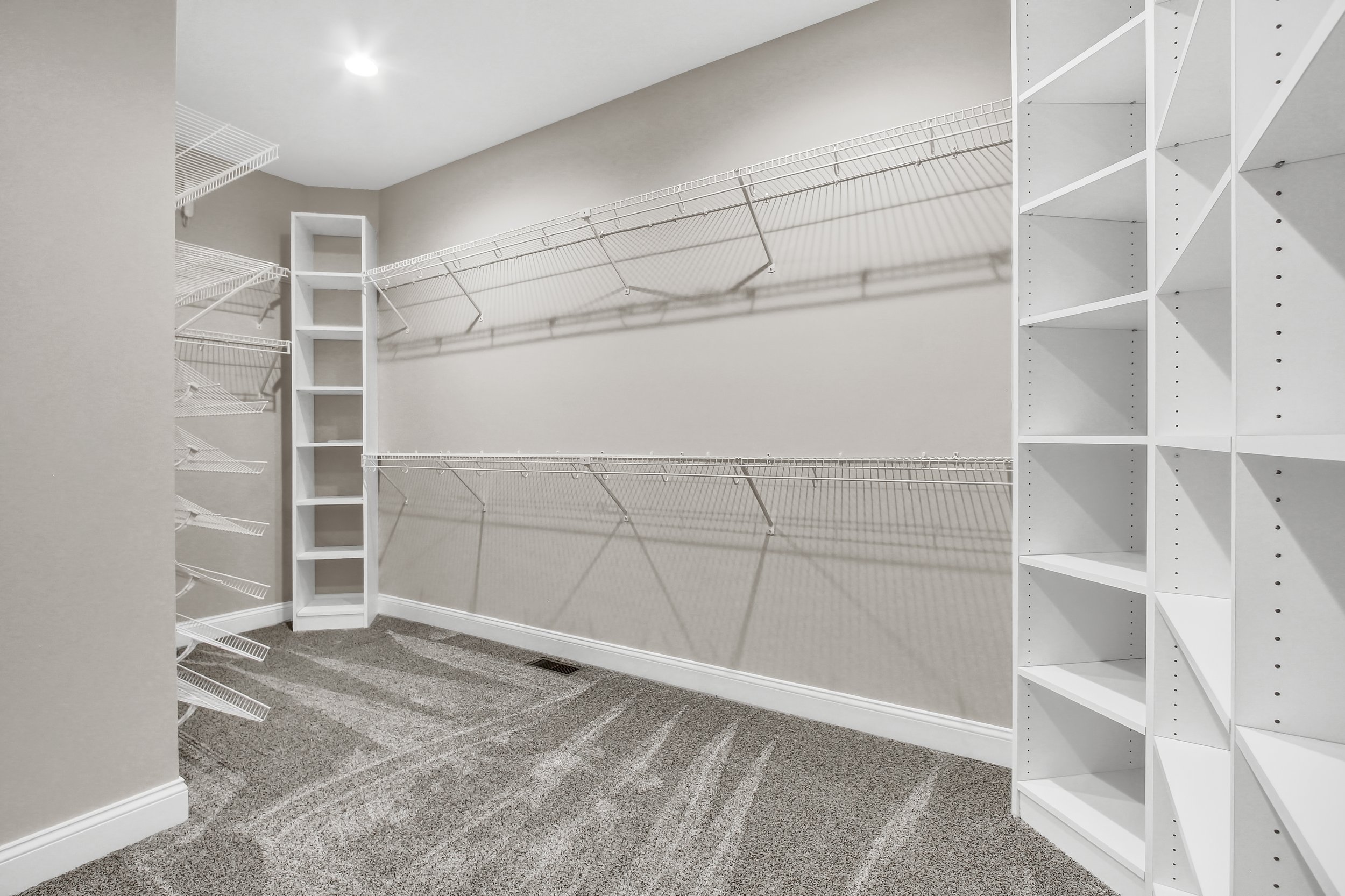 1065 South Pleasant Ave-29-FULL.jpg