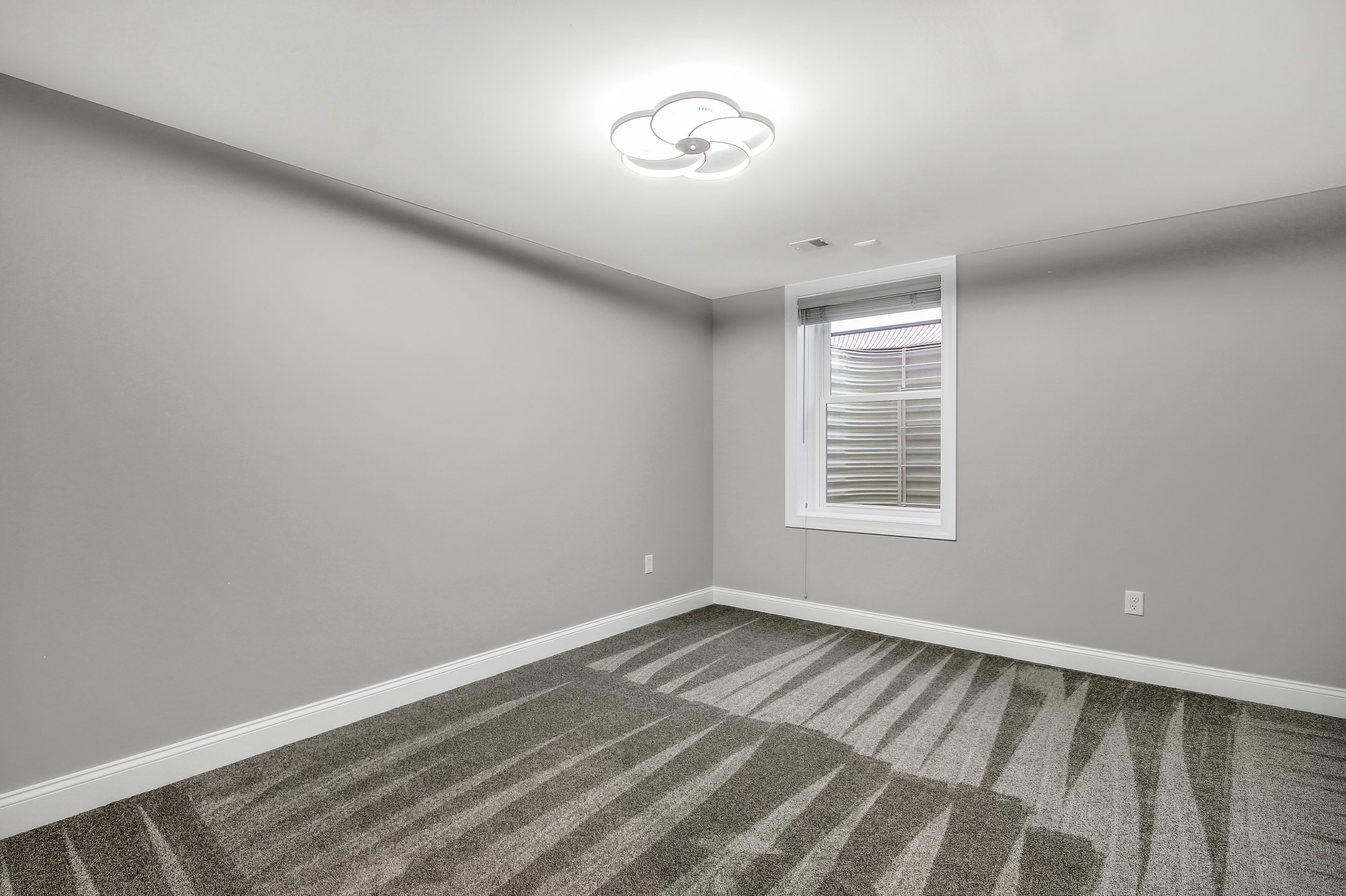 1065 South Pleasant Ave-40-FULL.jpg