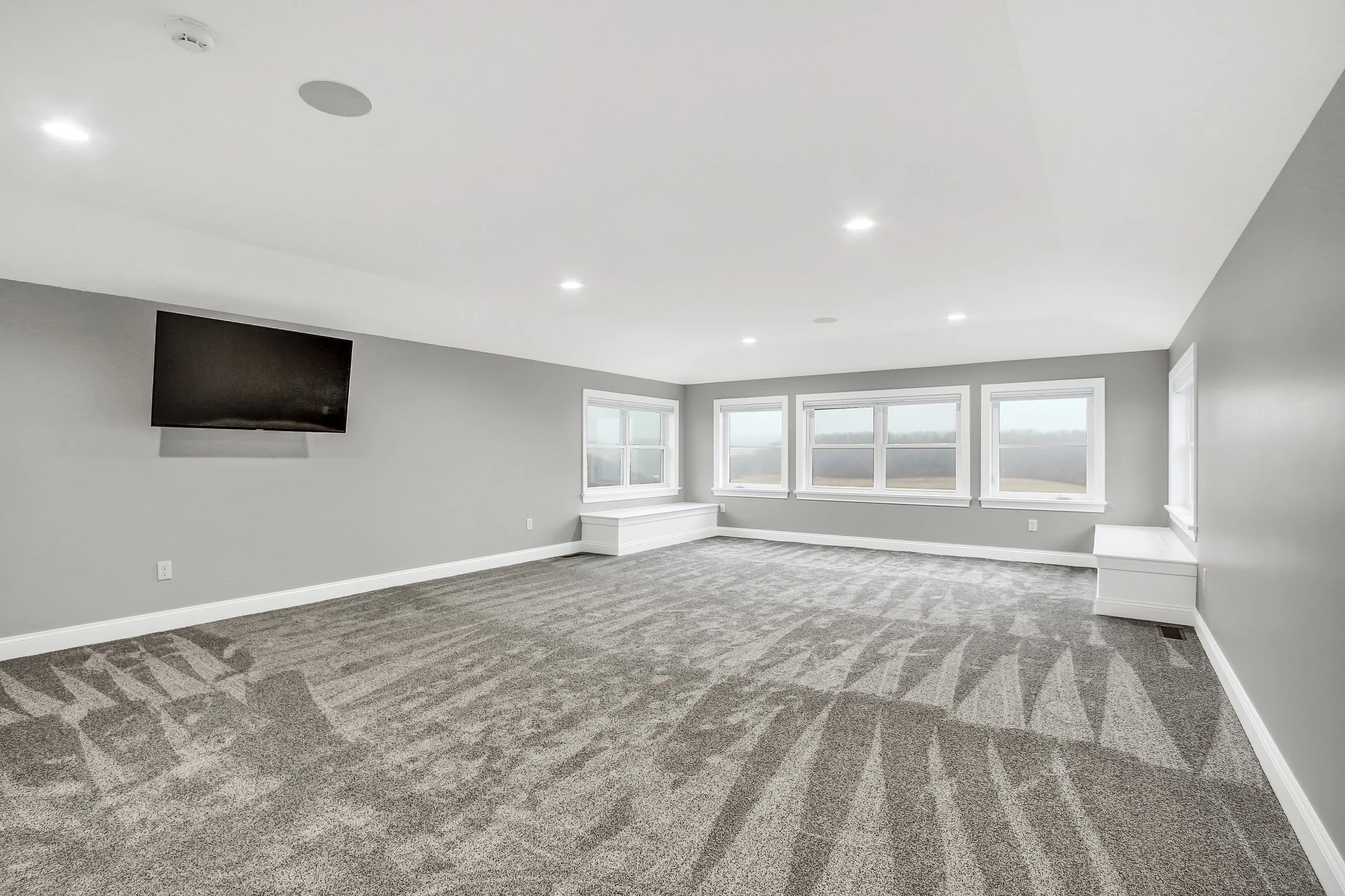 1065 South Pleasant Ave-30-FULL.jpg