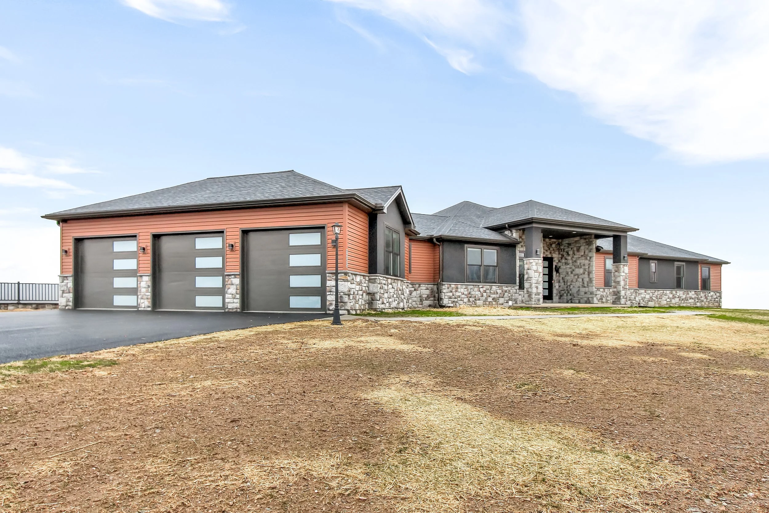 1065 South Pleasant Ave-2-FULL.jpg