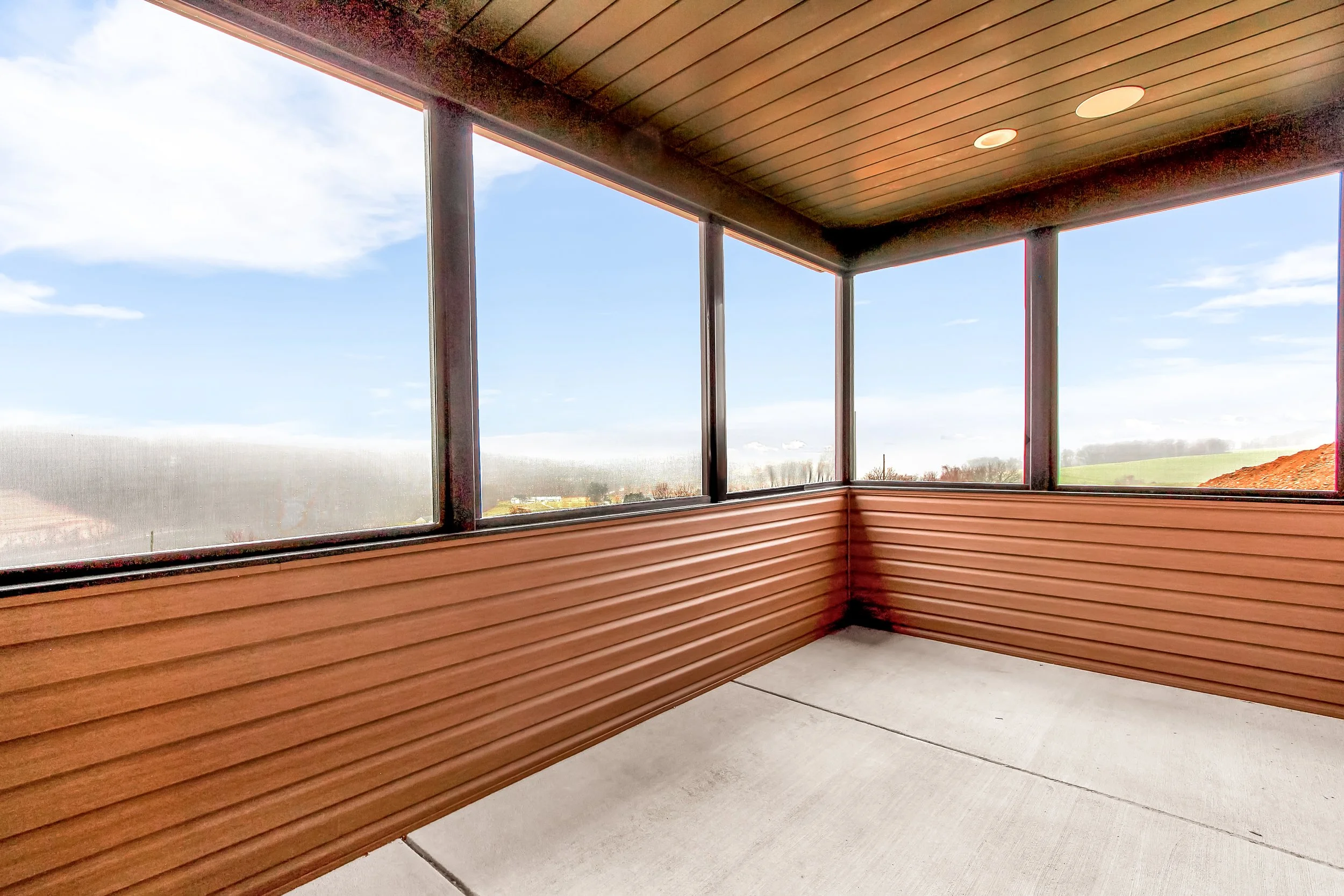 1065 South Pleasant Ave-44-FULL.jpg