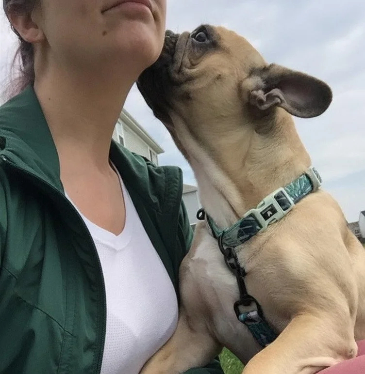 Kisses from Frenchie.jpg