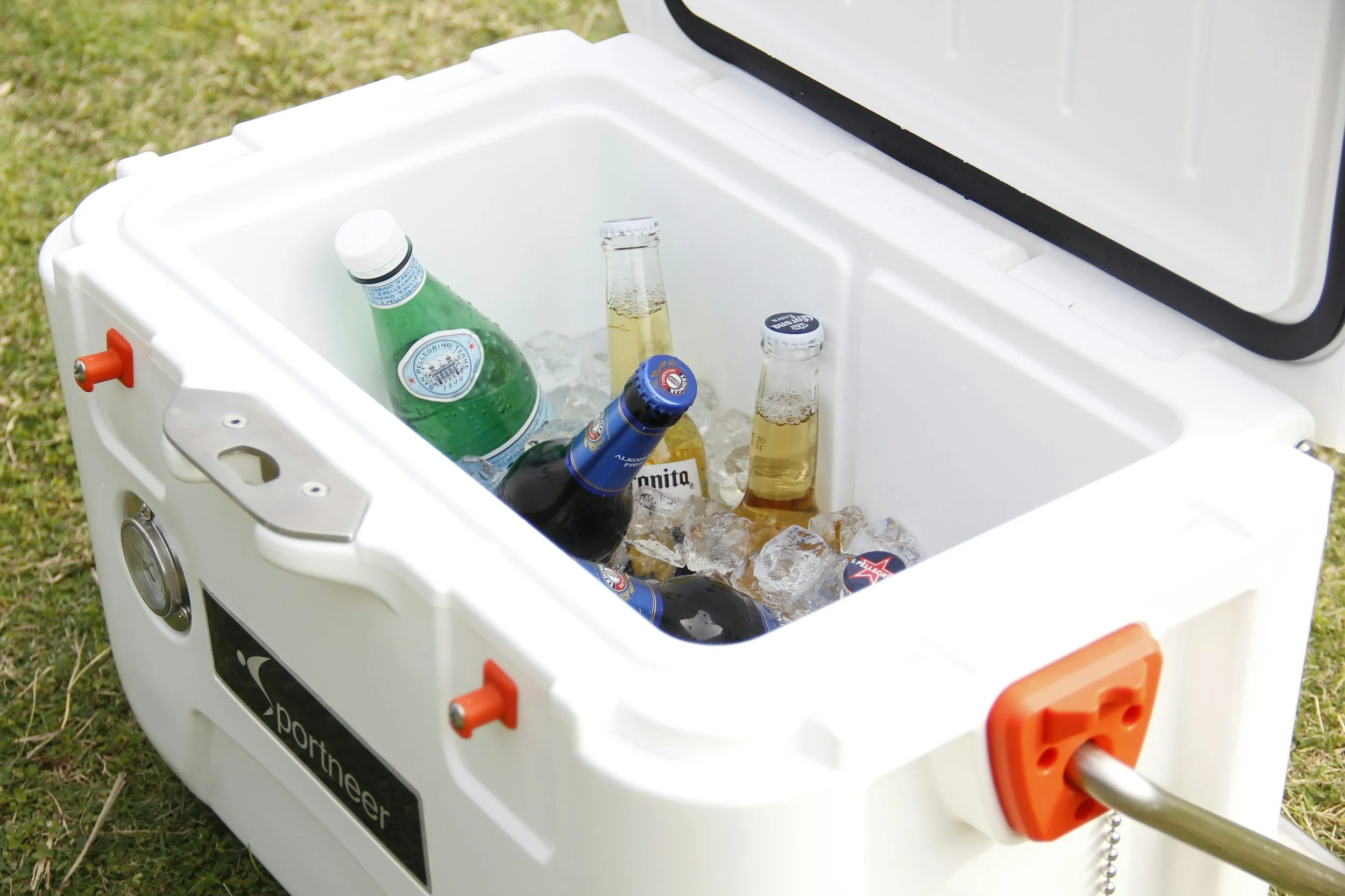 What to Pack for a Day on the River