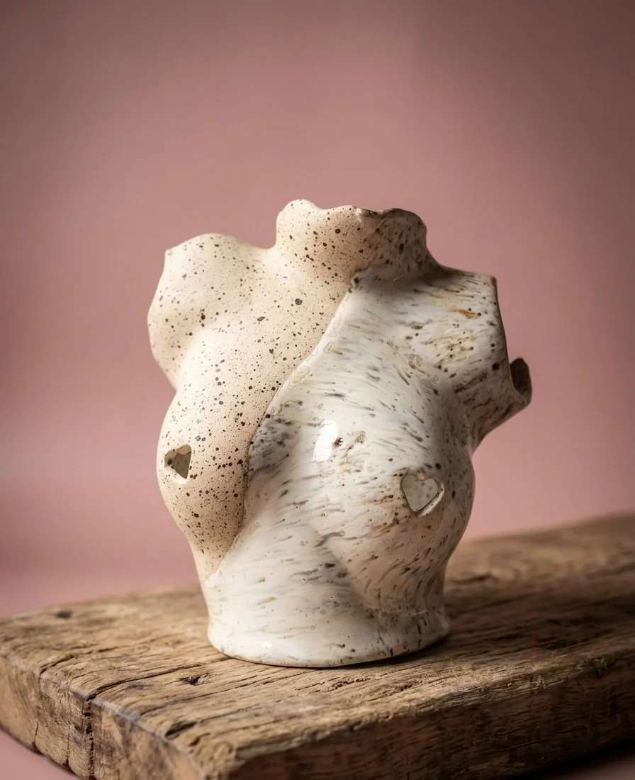 buste-femme-coeur-gres-nature-organic-alsace-riquewihr-ceramique-poterie-art-charlotte.jpg