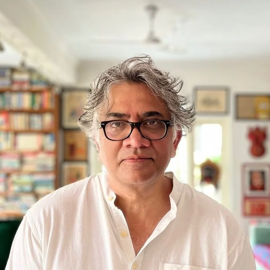 आकार पटेल: एक कमज़ोर राष्ट्र के रूप में हमने दब्बू बने रहना चुना है