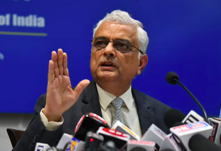 ‘लाखों मतदाताओं का छूटना हमारे लोकतंत्र पर कलंक है’: पूर्व मुख्य चुनाव आयुक्त ओपी रावत