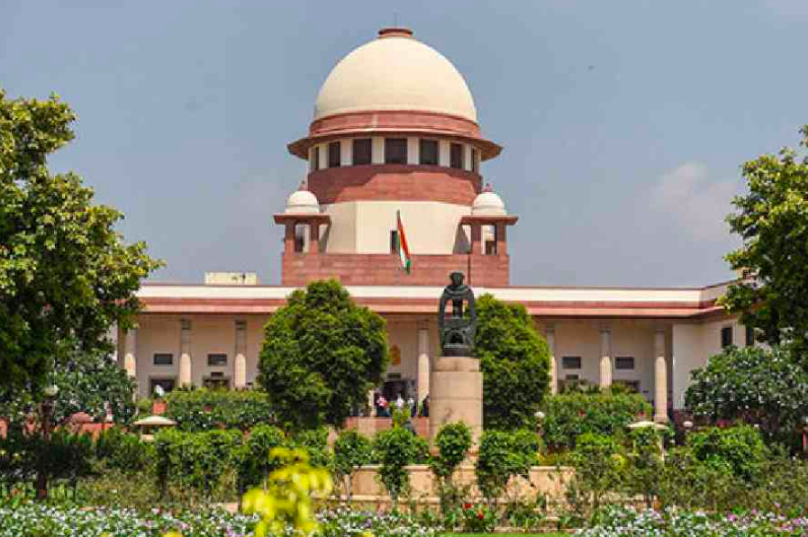‘इन तर्कों को ट्रिब्यूनल के समक्ष रखें’: सुप्रीम कोर्ट का उन लोगों की याचिकाओं पर सुनवाई से इनकार, जिनके नाम बंगाल ‘एसआईआर’ के बाद हटाए