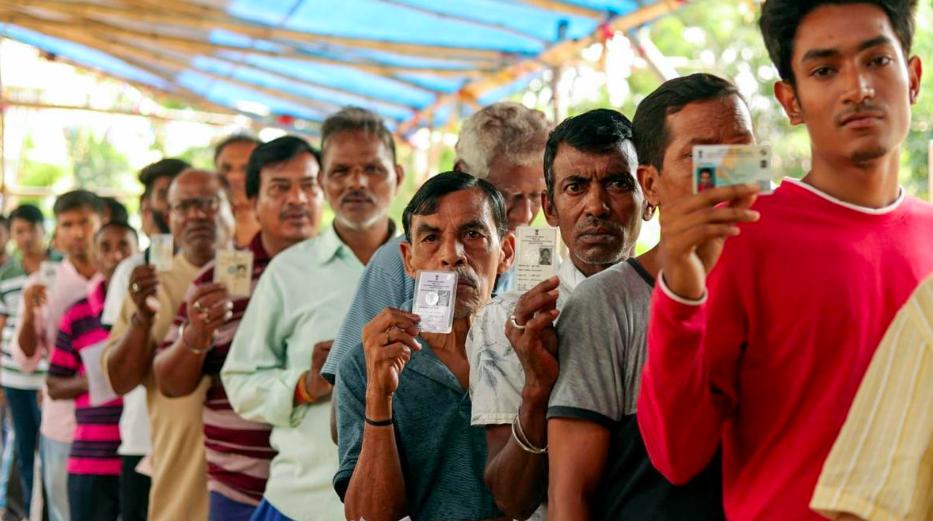 पश्चिम बंगाल में रिकॉर्ड 92% मतदान, लेकिन वजह बनी घटती मतदाता संख्या