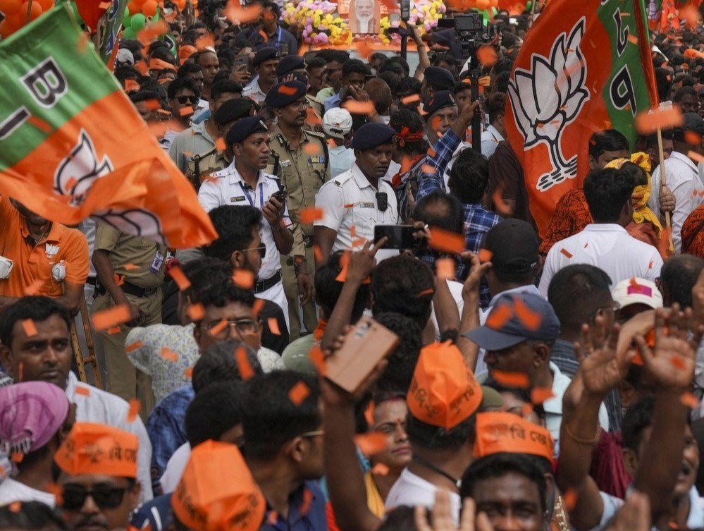 बिहार से बंगाल तक: कैसे गढ़े गए चुनावी नैरेटिव