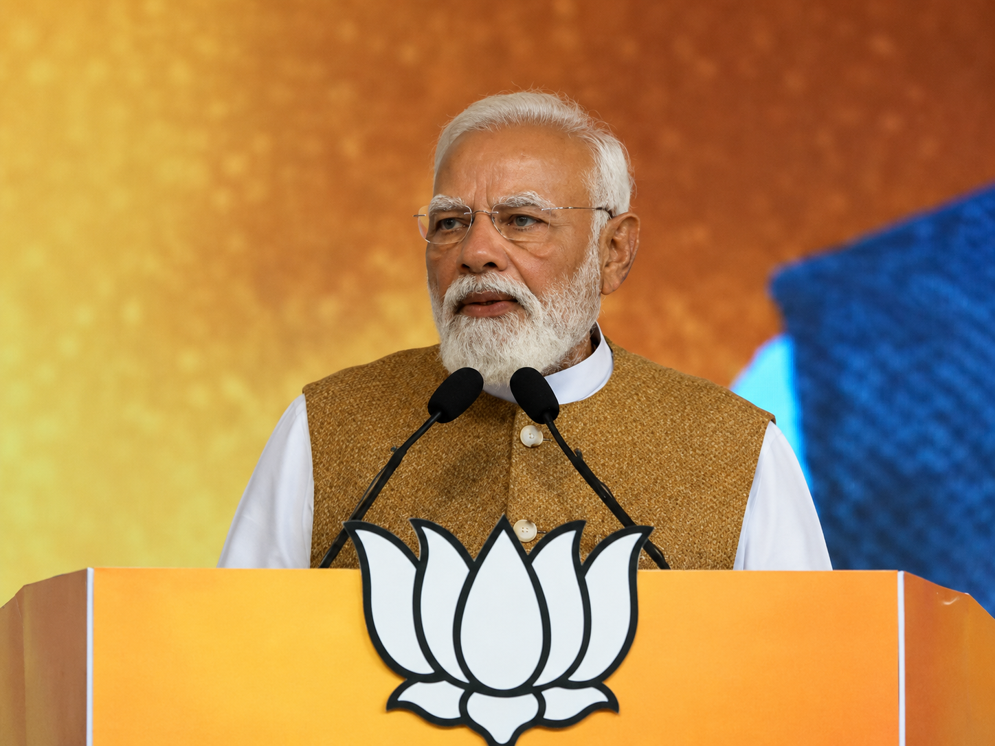 मोदी की मितव्ययिता अपील: दूरदर्शिता या आर्थिक विफलता का संकेत?