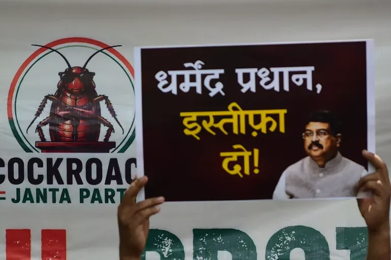 विद्या कृष्णन | मोदी कॉकरोच को मारने के लिए तोप का इस्तेमाल कर रहे हैं