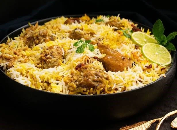 वीवीपी शर्मा | ₹370 की बिरयानी: असली कहानी तालियाँ क्यों थीं