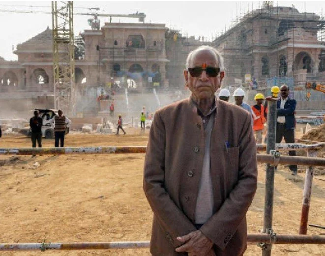 &nbsp;मंदिर में डकैती: ये तो छोटी मछलियाँ हैं