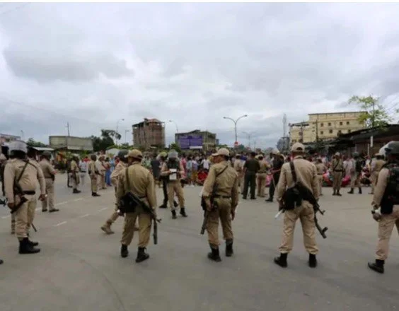 मणिपुर में हालात सुधार पर नहीं, झड़प के बाद सेनापति जिले में 100 बुलेटप्रूफ वाहन तैनात, रणनीति में बदलाव