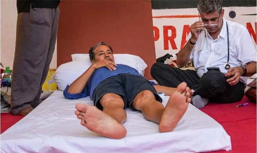 भवानी शंकर नायक | भारत में दो भूख हड़तालों की कहानी