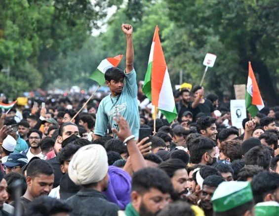 व्हाट्सएप पीढ़ी ने आज की भाजपा बनाई; इंस्टाग्राम पीढ़ी उसे चुनौती दे रही है