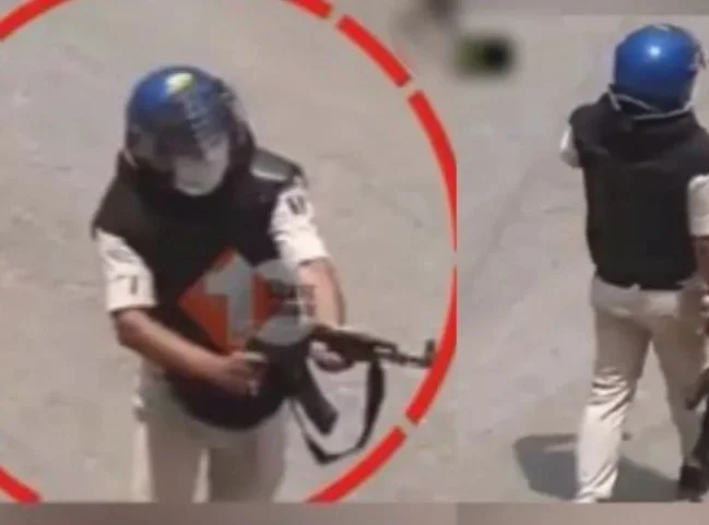 बिहार: प्रदर्शनकारियों पर एके-47 से फायरिंग करने वाला पुलिसकर्मी निलंबित, आठ राउंड फायरिंग हुई थी