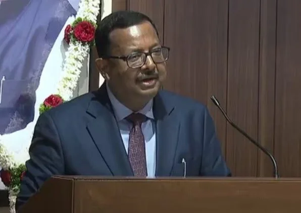 ‘गंगा नदी में चिकन खाने पर कोई कानूनी रोक नहीं’: सुप्रीम कोर्ट के जज ने नाव पर बिरयानी खाने पर गिरफ्तारी की आलोचना की