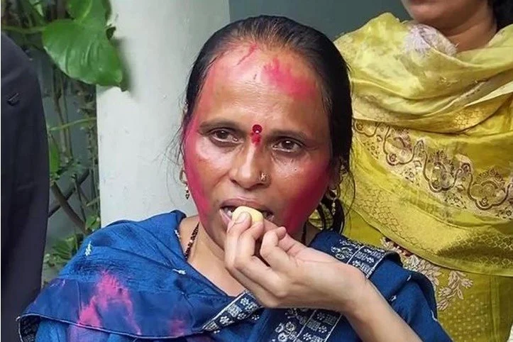 ‘भाजपा में शामिल हो जाओ, वर्ना माता-पिता मुसीबत में पड़ जाएँगे’: दीपके की माँ ने बेटे को मिली ‘वीडियो धमकी’ को याद किया