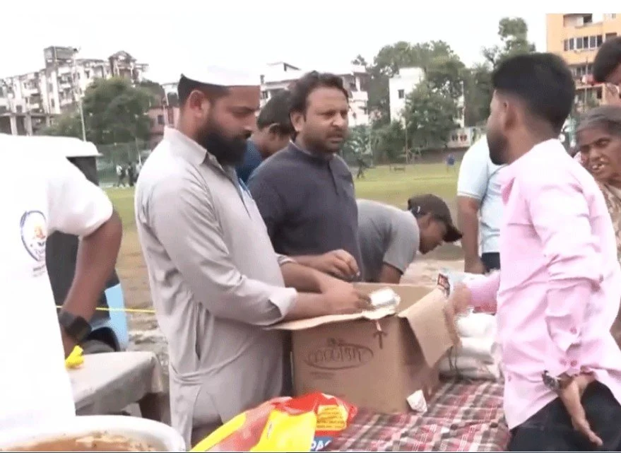 जंतर-मंतर पर पुलिस कार्रवाई का सामना करने वाले मोहम्मद जुनैद मलिक अब रांची में छात्रों को करा रहे भोजन