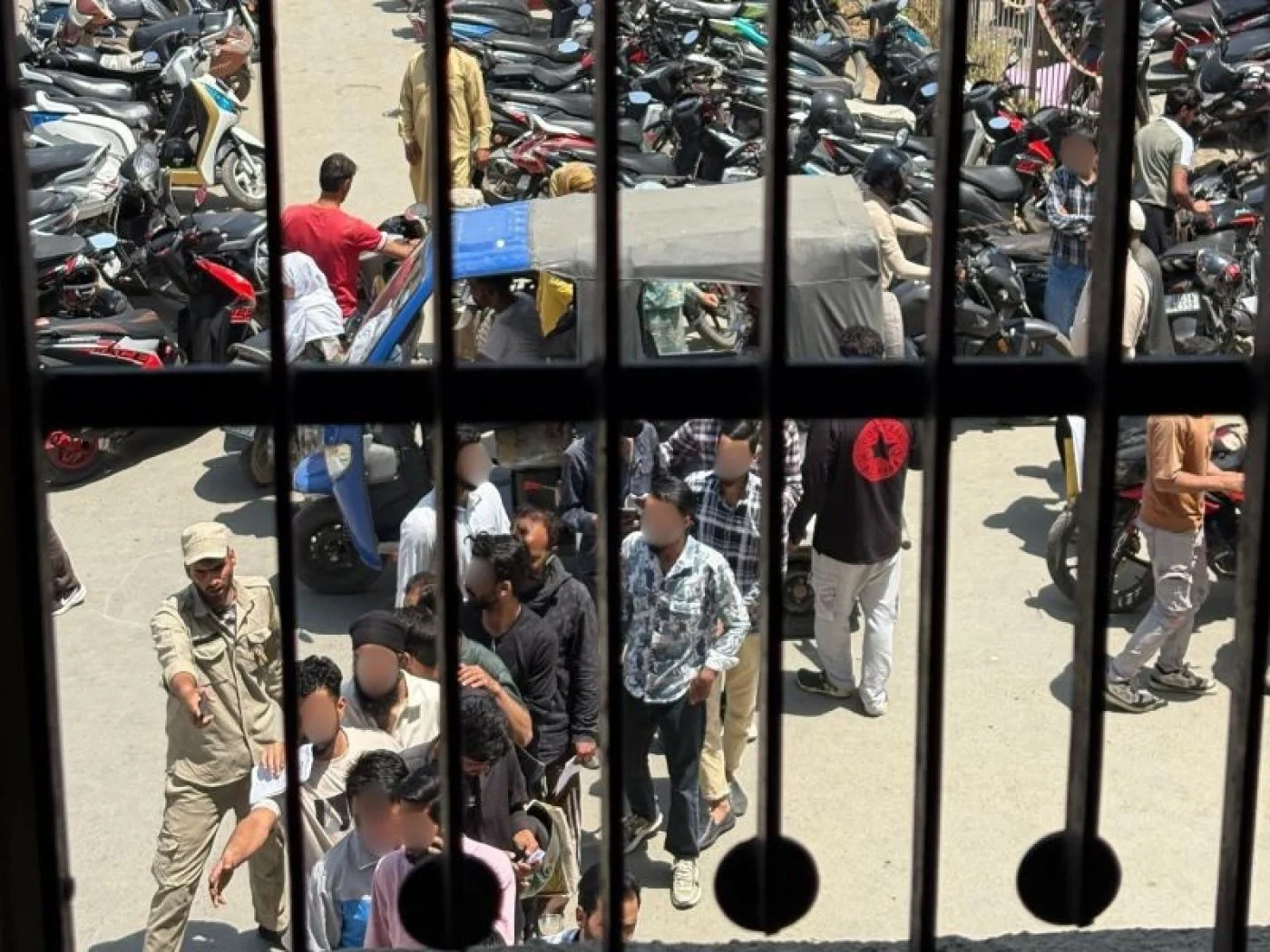 जम्मू-कश्मीर में ड्रग्स पर सख्ती से बढ़ा संकट, नशामुक्ति केंद्रों पर मरीजों की भीड़