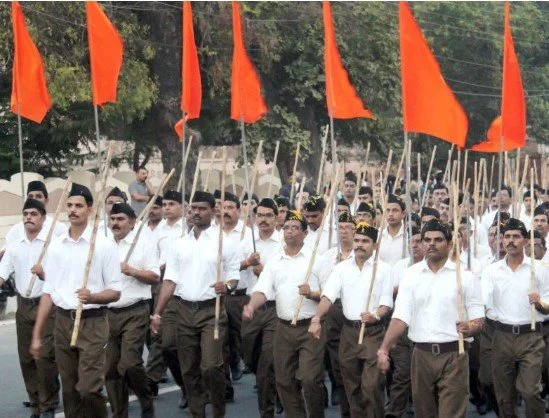 पूर्व आरएसएस कार्यकर्ता ने आरएसएस, विहिप और बजरंग दल को 'आतंकवादी संगठन' घोषित करने की मांग की