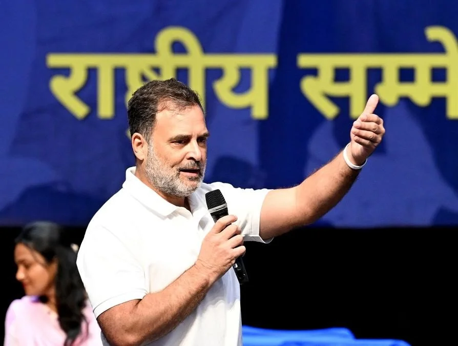 सुप्रीम कोर्ट ने सावरकर पर टिप्पणी को लेकर राहुल गांधी के खिलाफ नफरती भाषण का मामला खारिज किया