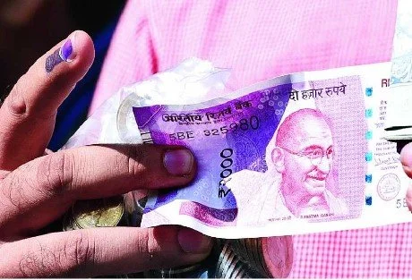सैकड़ों करोड़ का चंदा, दफ्तरों पर ताले: ‘बीबीसी’ ने गुजरात की छह छोटे स्तर की राजनीतिक पार्टियों की पड़ताल की