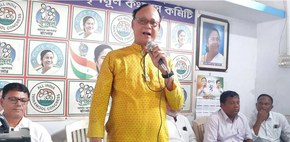 टीएमसी के 20 बागी सांसदों में से 17 दुर्गा पूजा से पहले या बाद बीजेपी में शामिल होंगे