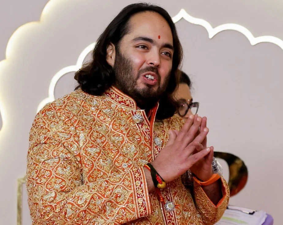 अनंत अंबानी की न्यूकैसल यूनिवर्सिटी में नियुक्ति पर संरक्षणवादियों का विरोध