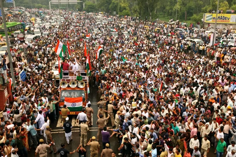 भारत में विरोध प्रदर्शनों का इतिहास: हिंदी विरोधी आंदोलन से किसान आंदोलन तक