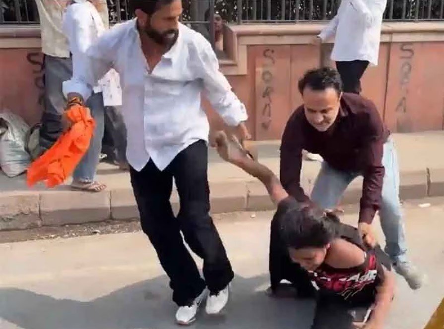 दिल्ली में भगवा आतंक: फासीवादी ताकतें शांतिपूर्ण आंदोलनों के लिए भी खतरा हैं!