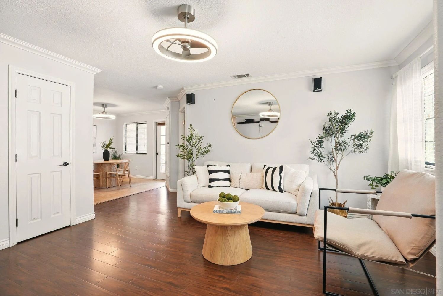 3545 Paseo De Francisco #231