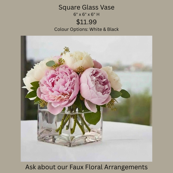 Square Glass Vase (2).png