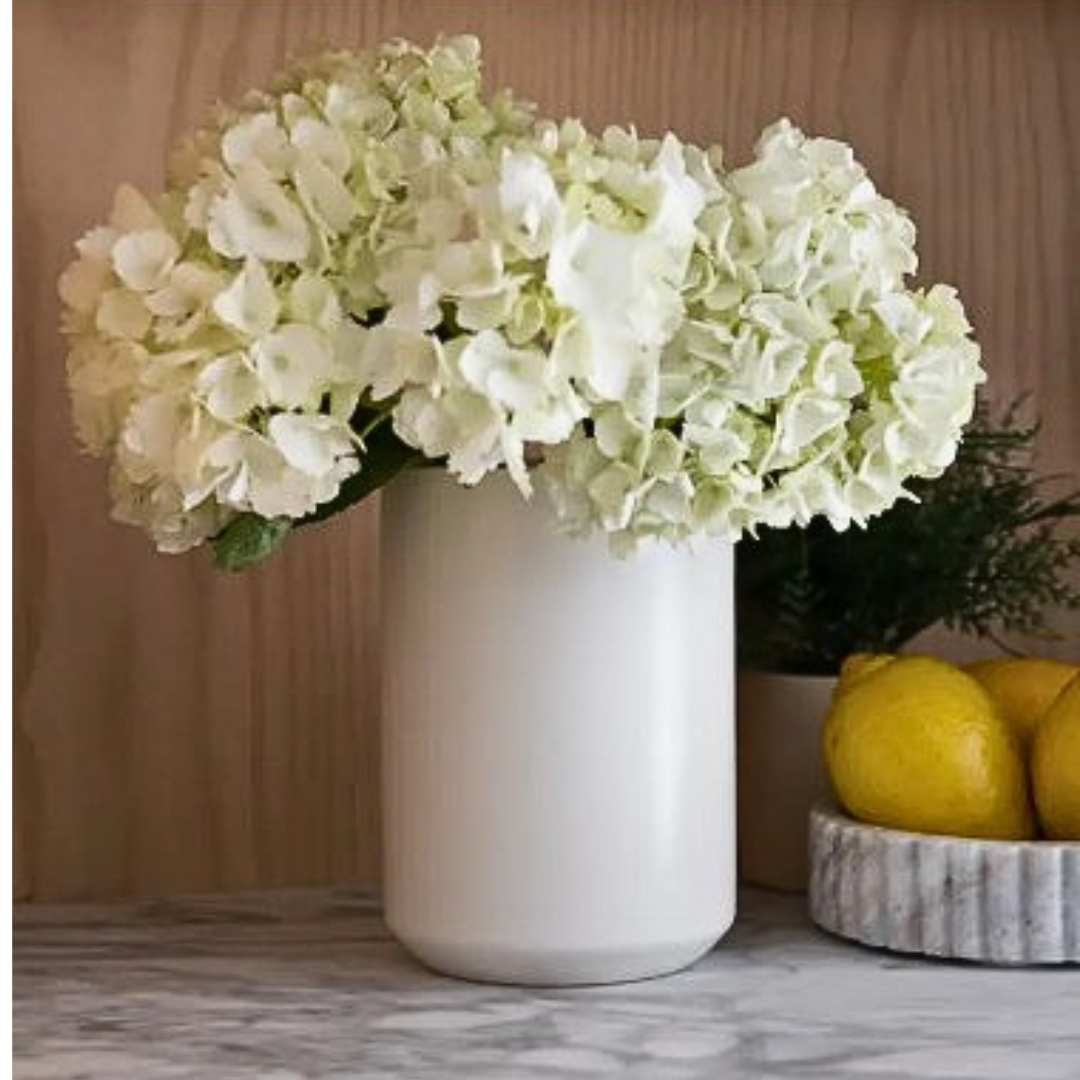 Vase Glass Round White.png