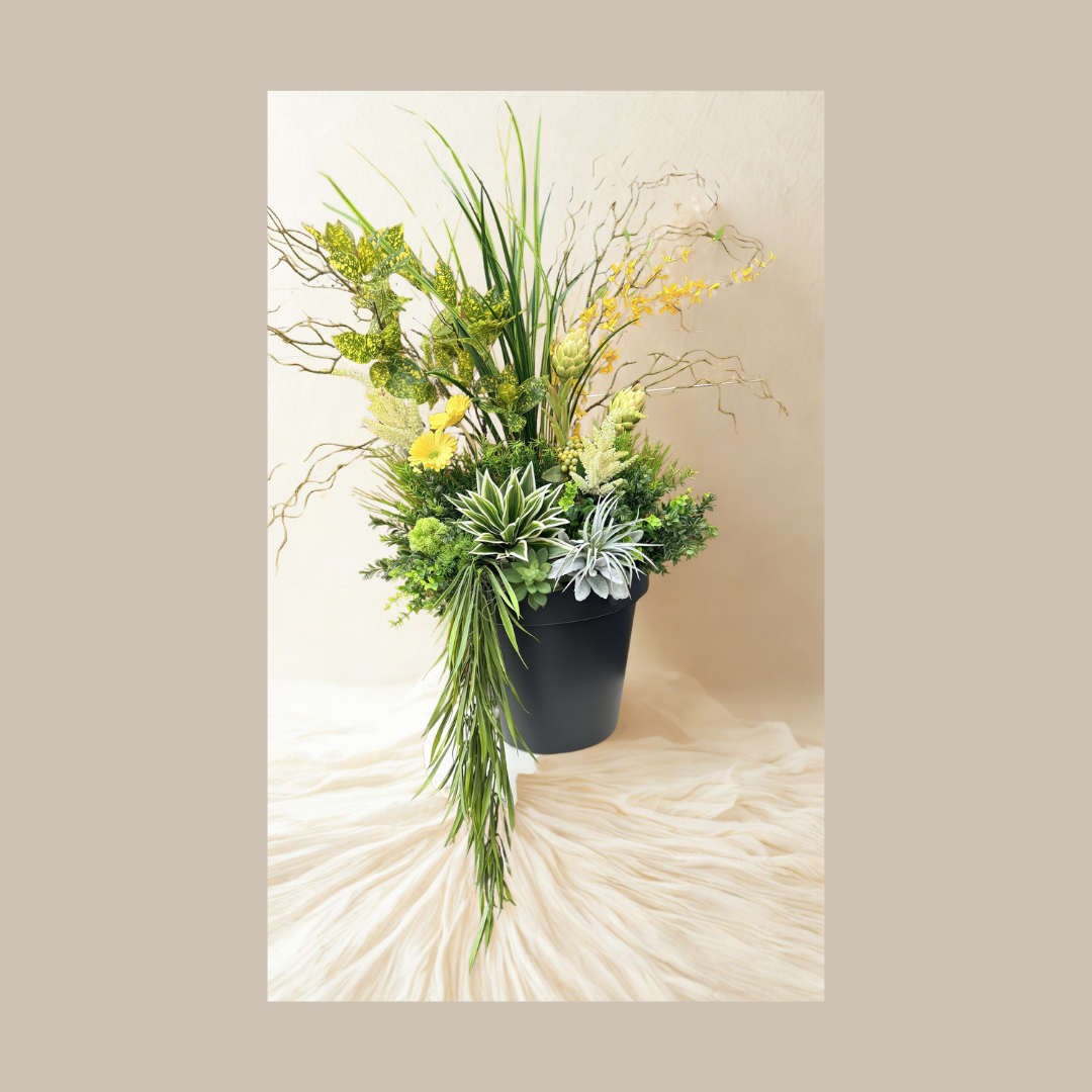 Large Planter Green and Yello.png