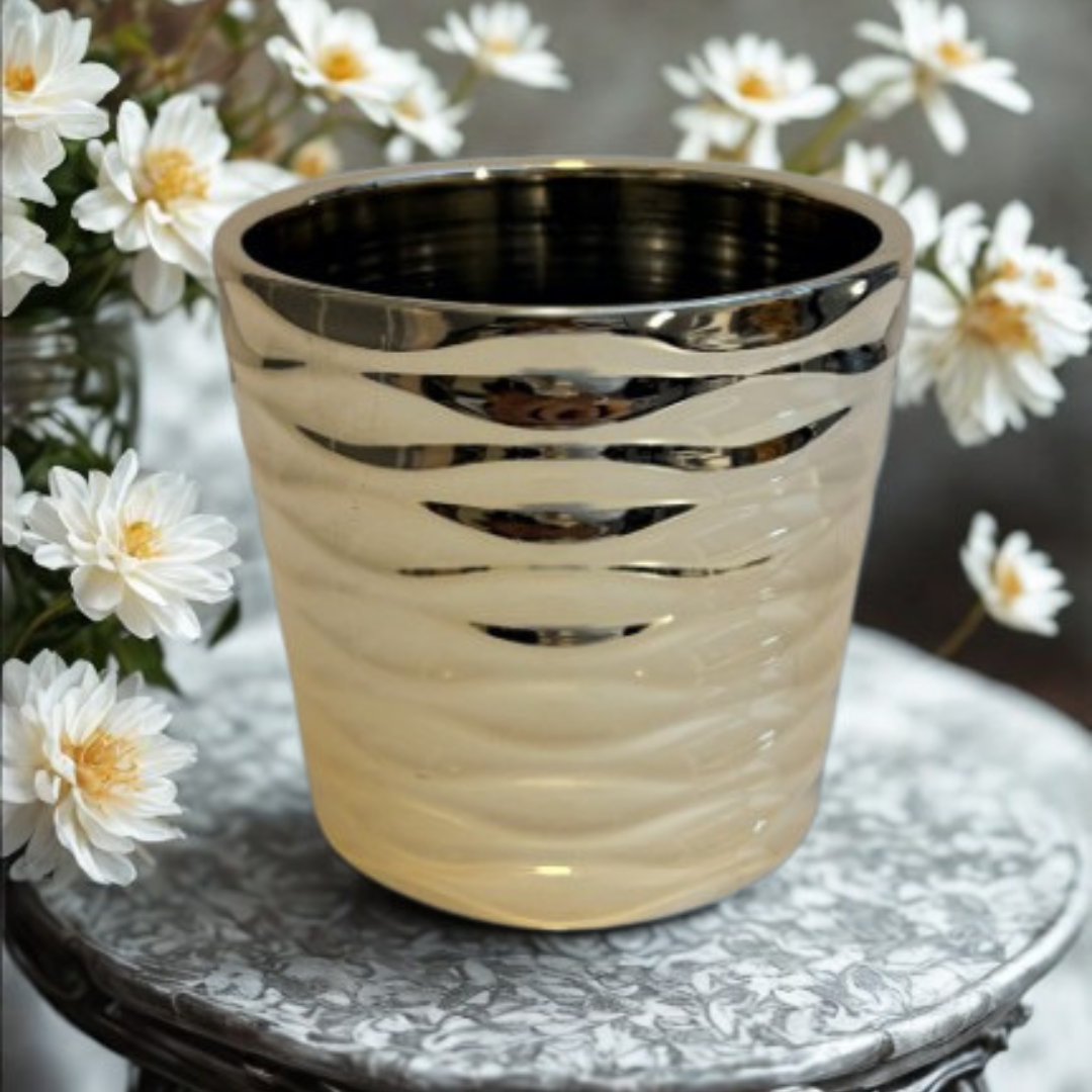 Vase Glass Gold.png