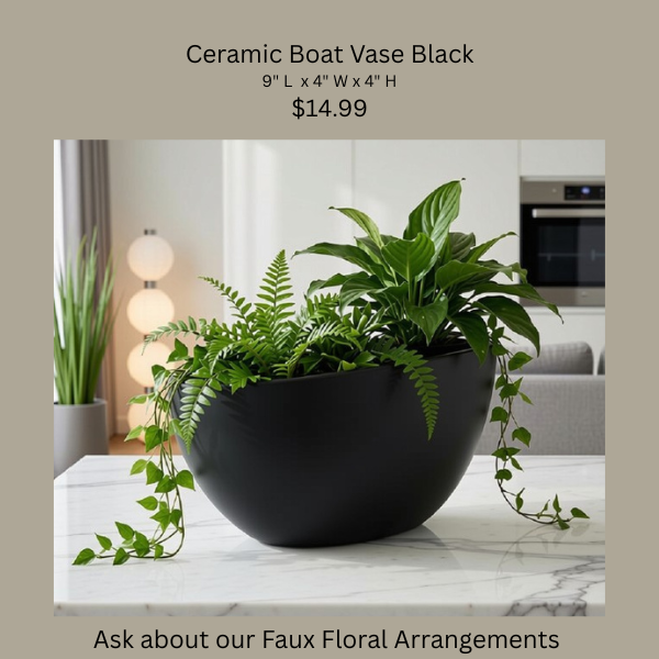 Black Boat Vase RR3.png