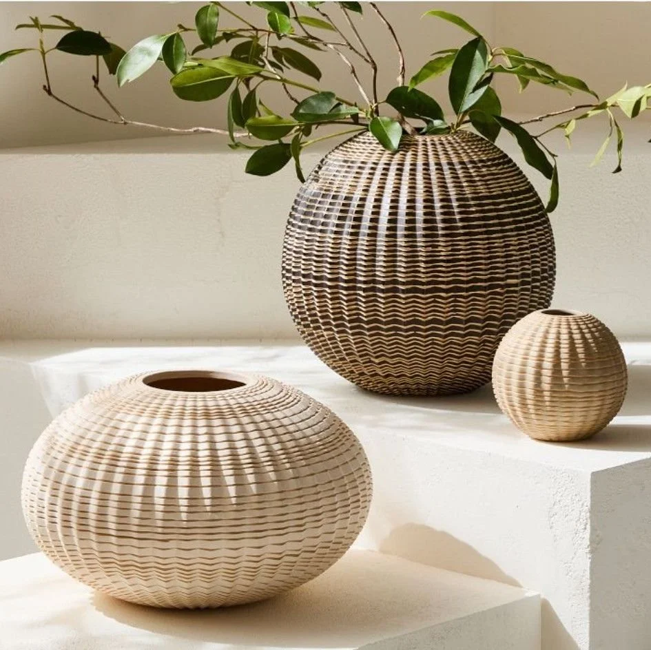 Vase mulitple neutral tones round.jpg