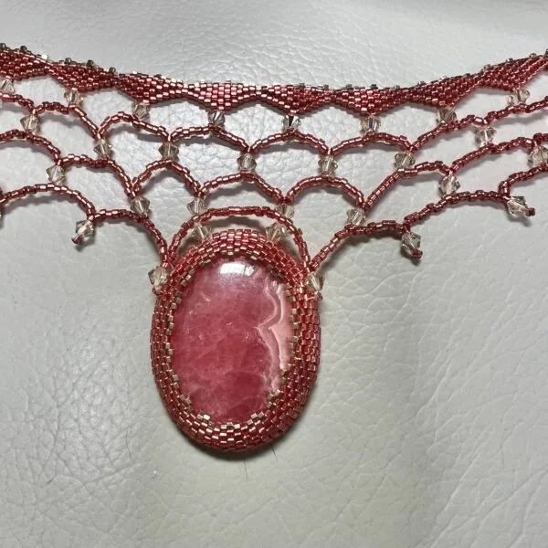 Romantic Kiss Beaded Choker