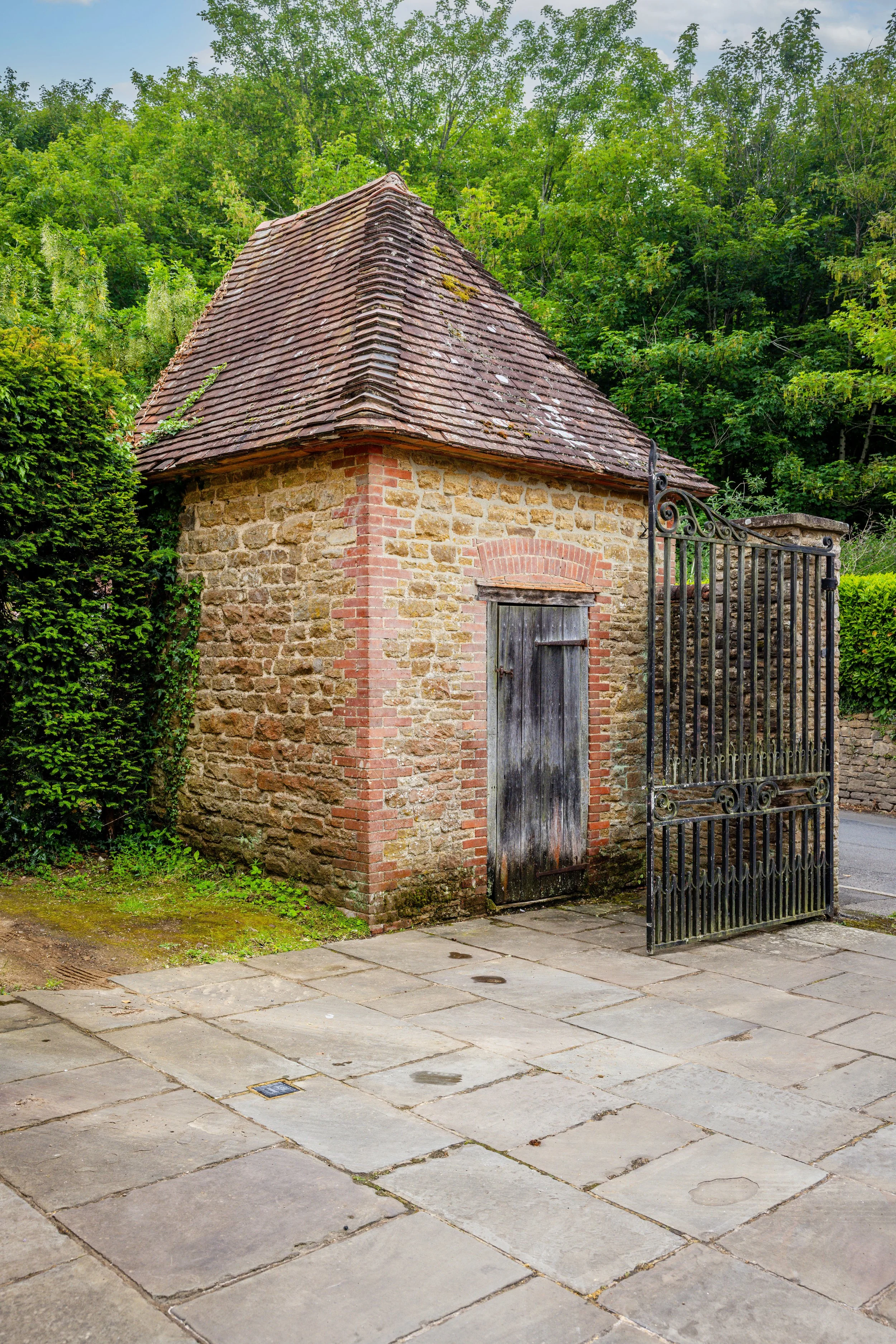 (2025-05-24)_Millmead_(edited)-58.jpg