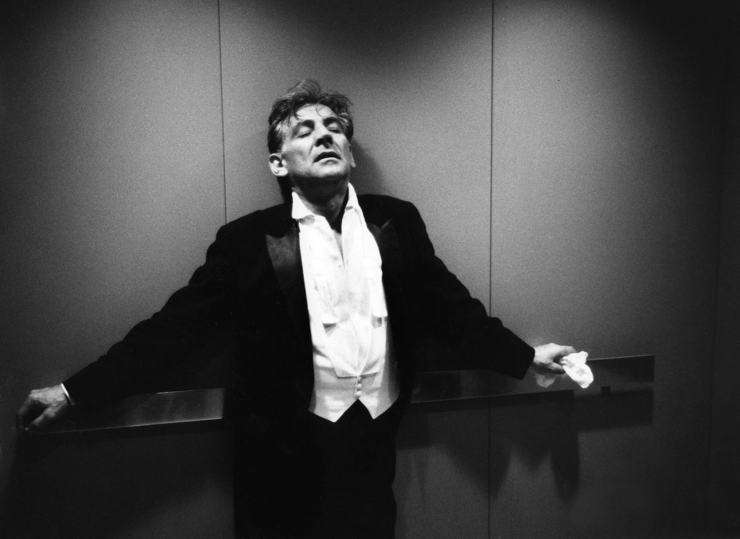 Leonard Bernstein, New York Philharmonic, 1967 | Ken Heyman Archive